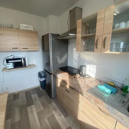 Apartment Othman Hannoversche Strasse 23 *