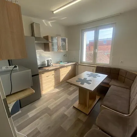 Othman Hannoversche Strasse 23 Apartment *
